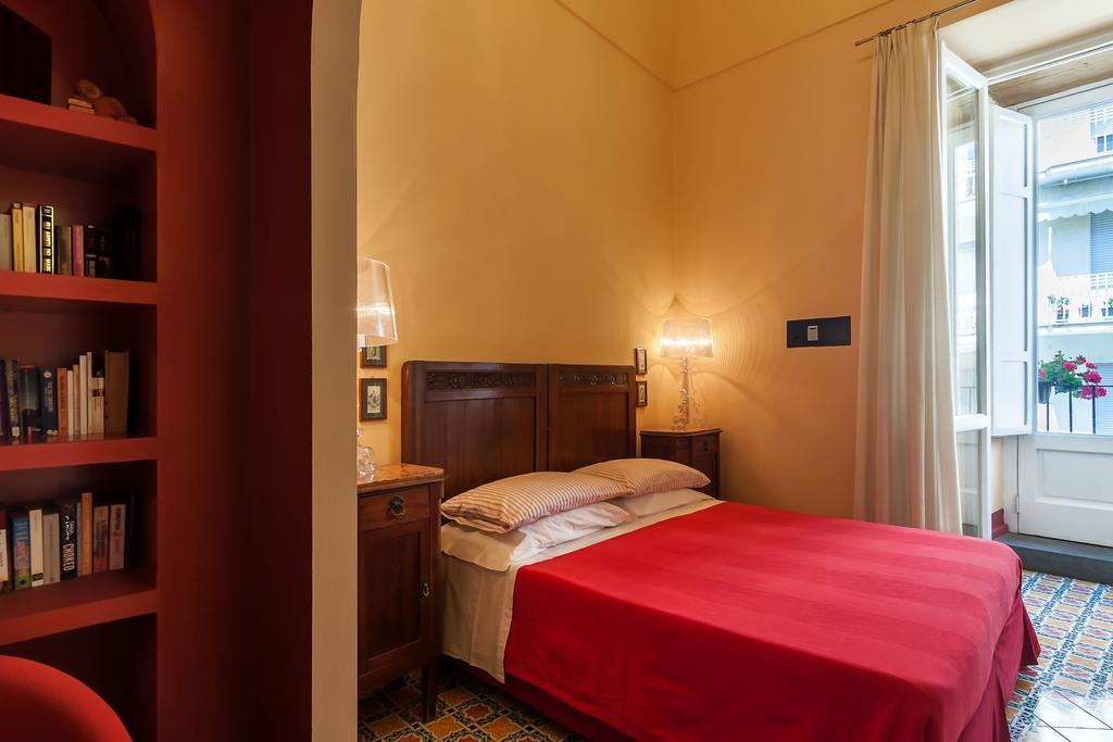 Отель Casa Astarita Сорренто Экстерьер фото