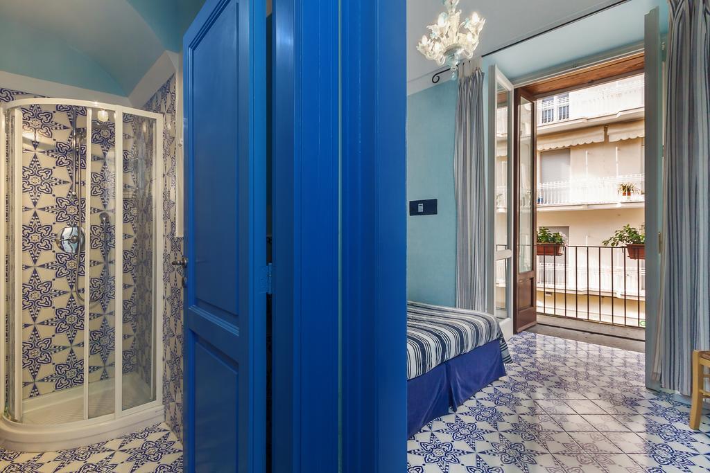 Отель Casa Astarita Сорренто Экстерьер фото